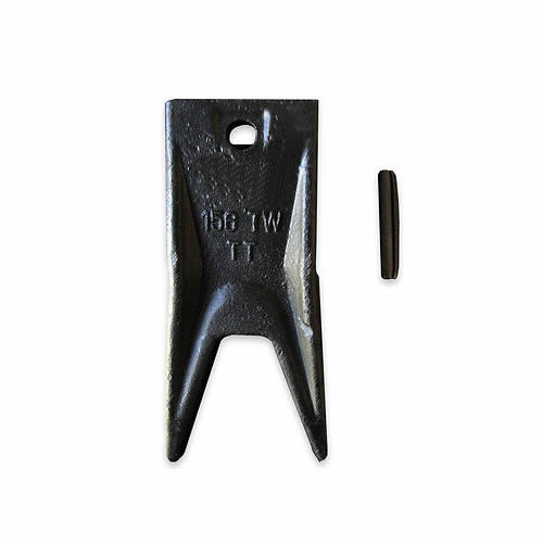 Kubota Twin Tiger Bucket dents 70090-32090