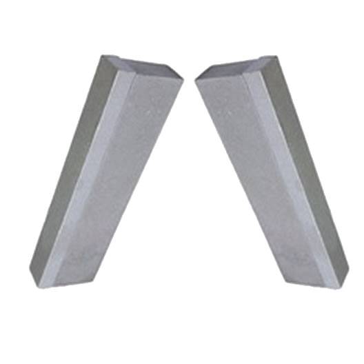 Bar à vêtements de fer blanc