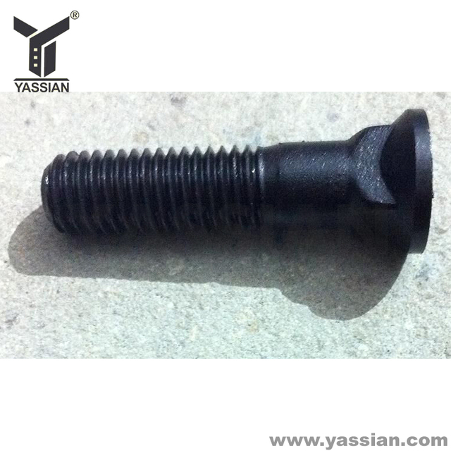 Remplacement Boulon de moteur 4F3657