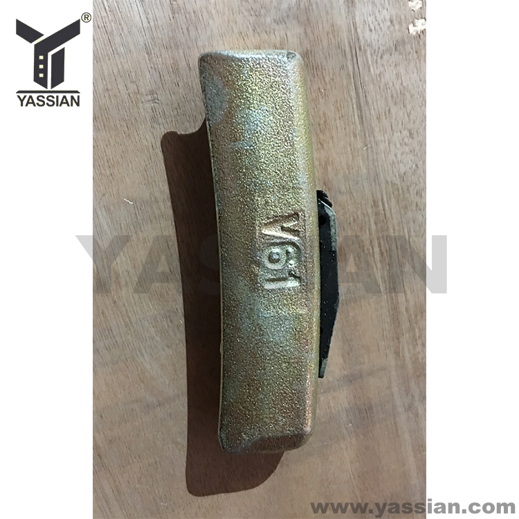 Excavatrice et chargeur Pin V61