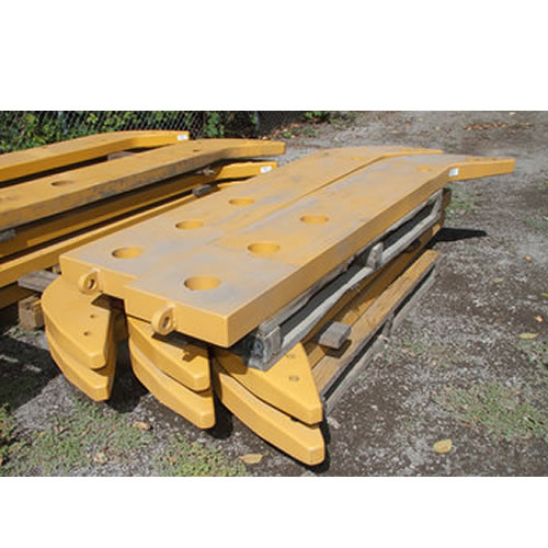 1182140 SHANK comme Ripper de la chenille